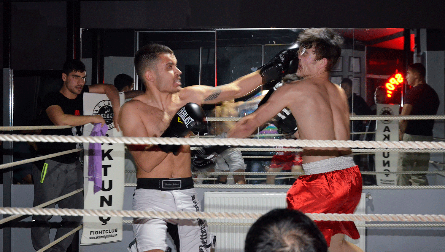 Aktunç Fight Night 7